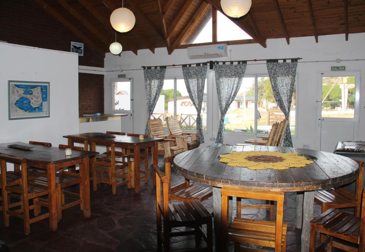 Hostel Bahia Ballenas Puerto Pirámides Zewnętrze zdjęcie